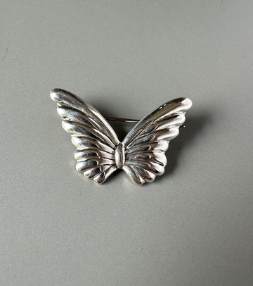 SOCIAL BUTTERFLY silver brooch