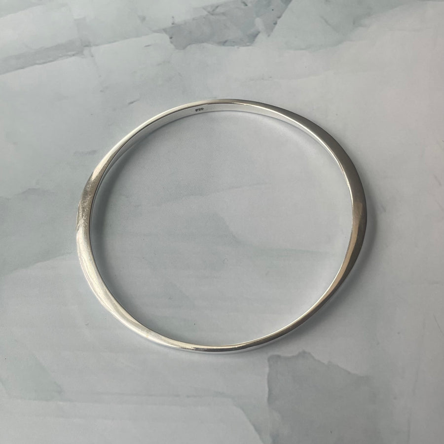 MINIMALIST BANGLE silver bracelet