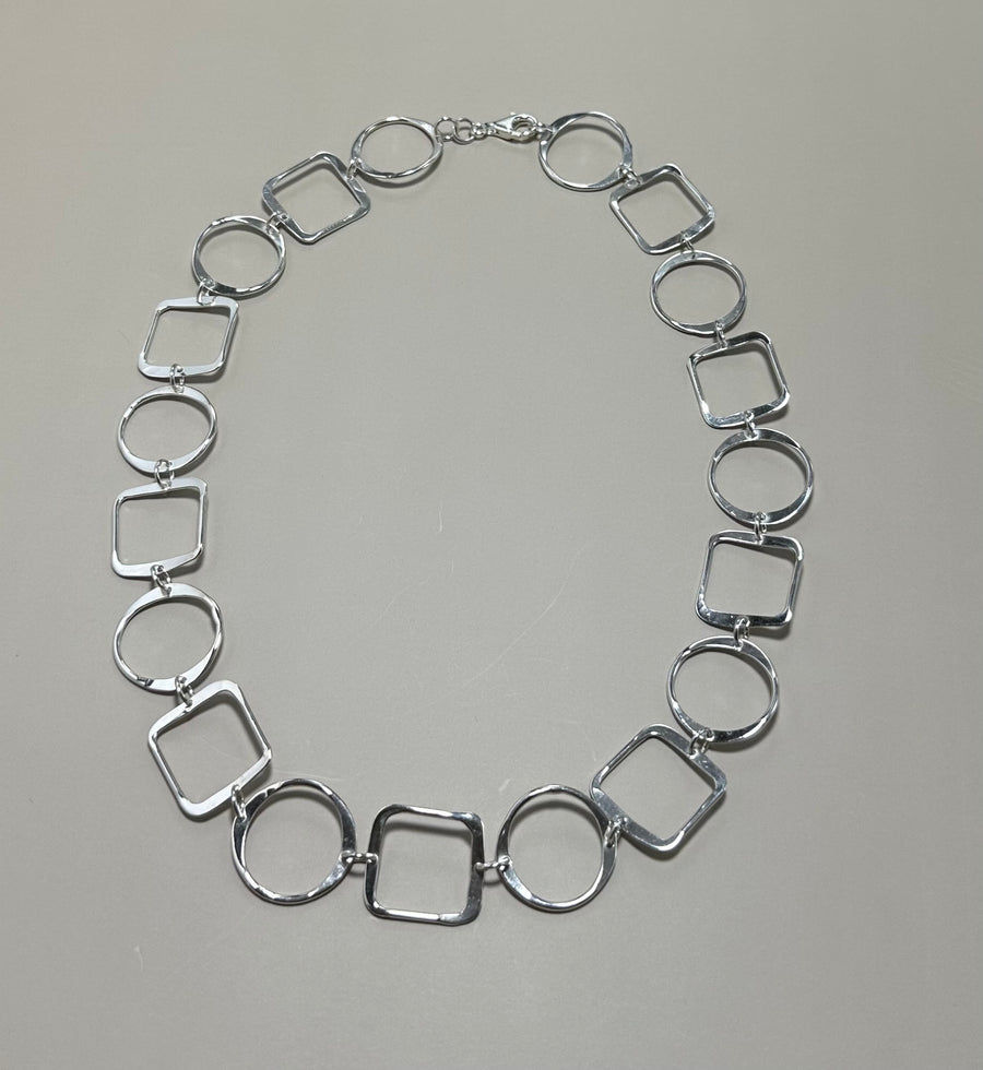 CIRCLE & SQUARE silver necklace