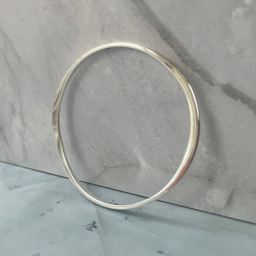 MINIMALIST BANGLE silver bracelet