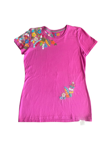 Shoulder Flower embroidered T-Shirt
