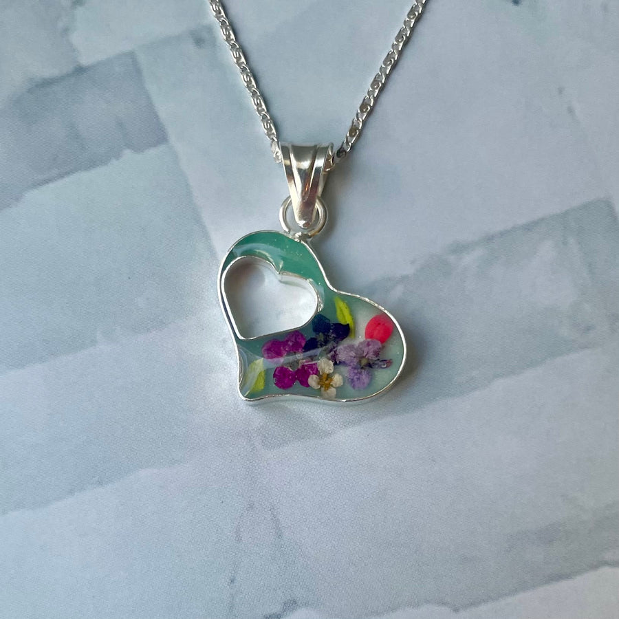 PRESSED FLOWER HEART silver necklace