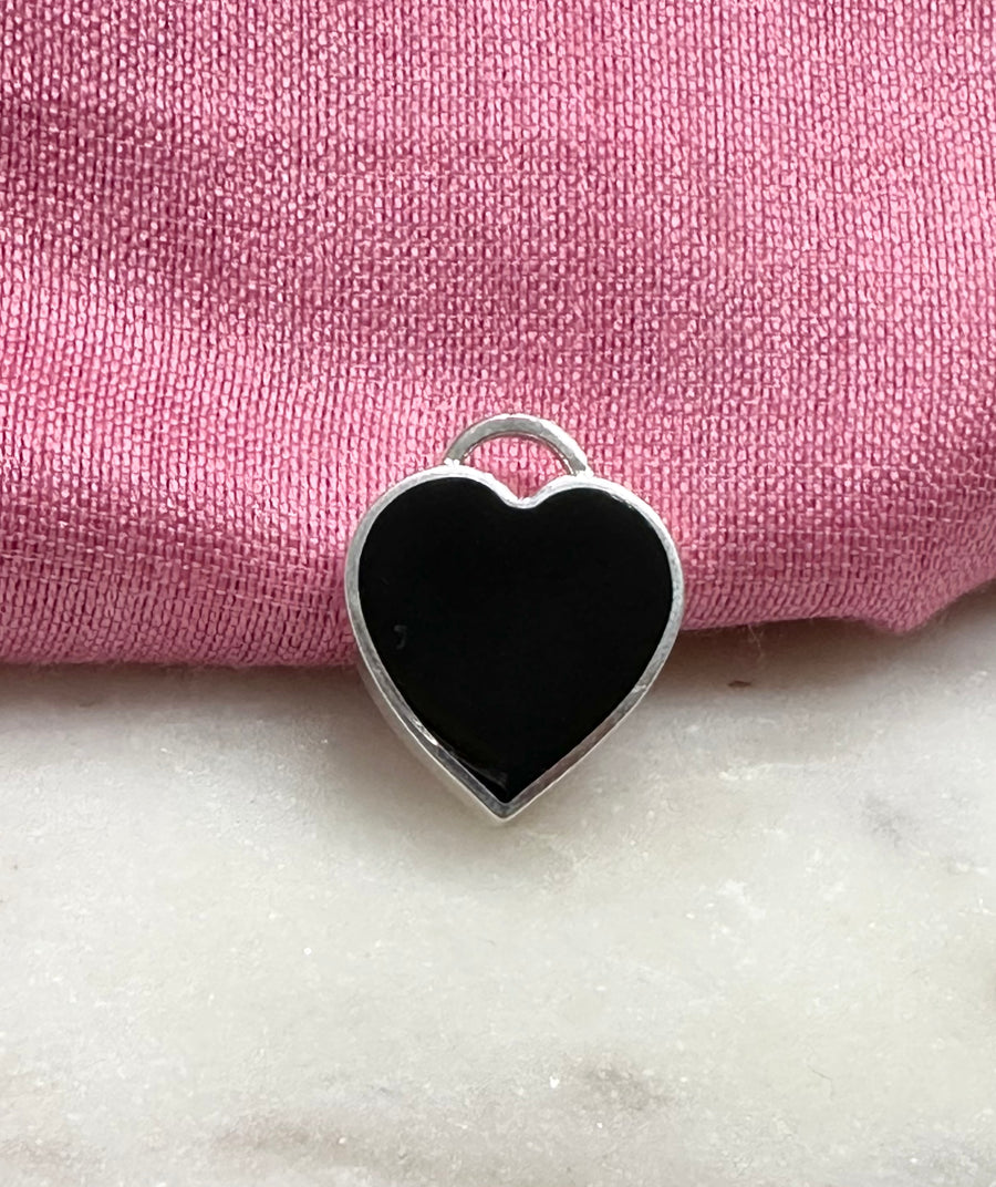 QUEEN OF HEARTS resin and silver charm