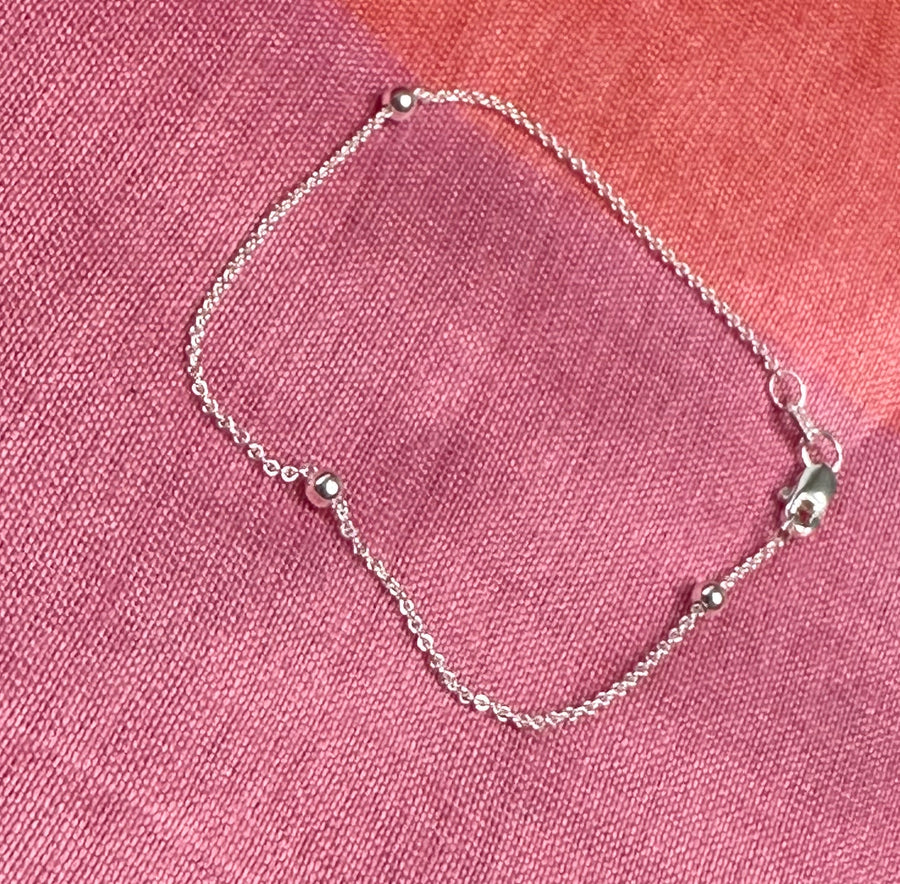 Sphere chain silver bracelet