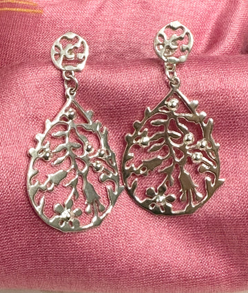 DEWDROP statement silver earrings