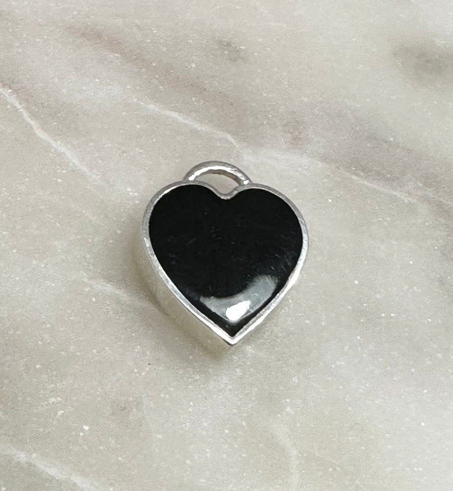 QUEEN OF HEARTS resin and silver charm