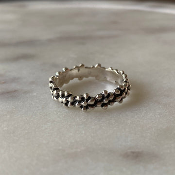 Daisies silver ring