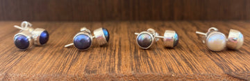 Pearl & Silver stud earrings - small
